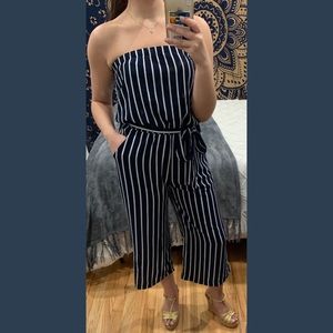 Forever 21 Navy and White Pinstripe Jumper